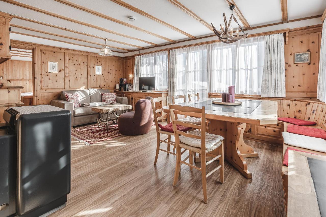 Chalet Sunna Hoeckli - Pistennah Und Ruhig Mit Panoramablick 阿罗萨 外观 照片